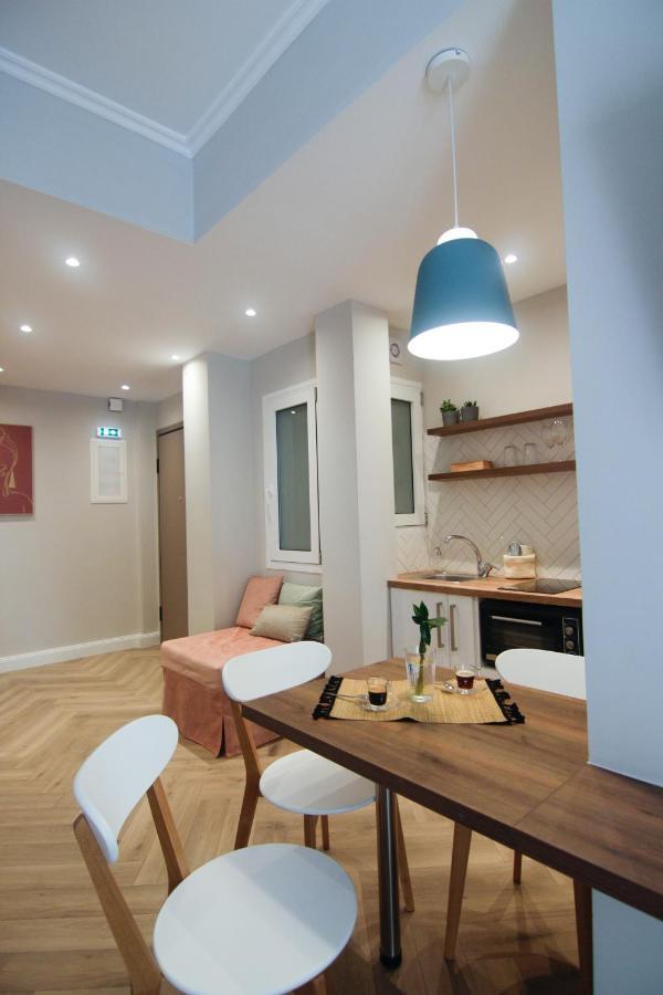 Patio Apartment Near Metro & Acropolis Atena Exterior foto